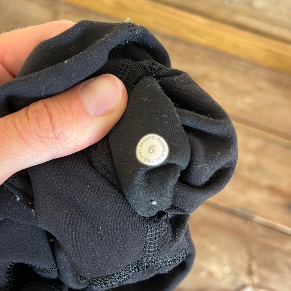 Lululemon 28” black align leggings